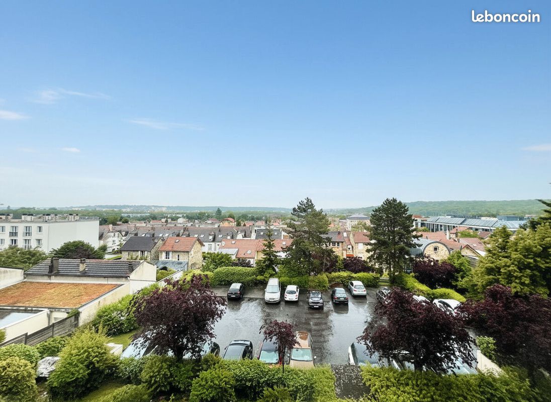 Appartement 4 pièces 85 m² · à Versailles · 85 m² · 2 190 €/mois