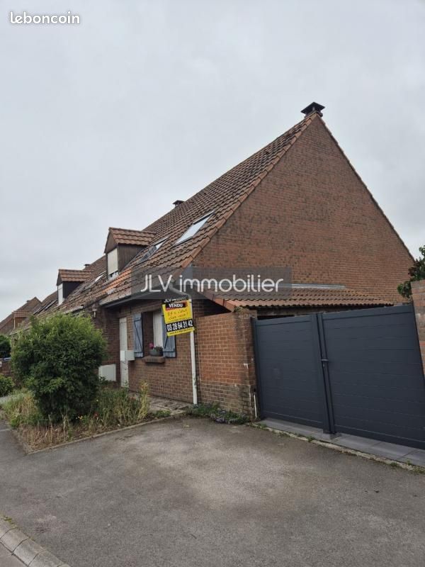 Maison 6 pièces 123 m² · à Loon-Plage · 123 m² · 246 900 €
