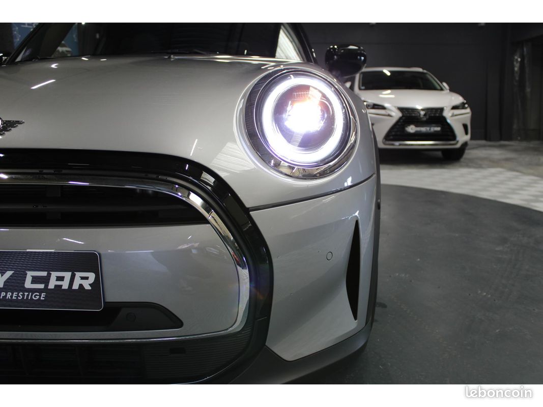 MINI MINI Cooper 1.5i 136 Edition Premium Plus Phase 3 Suivi Parfait État (image 34)