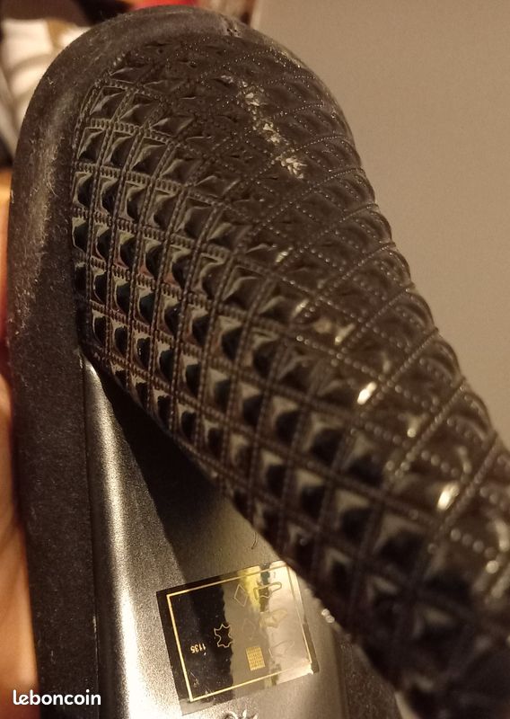 Jolis escarpins chaussures noires à talon MORGAN T40 (image 3)