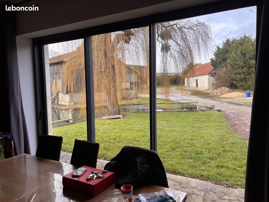Maison 9 pièces 270 m² · à Beaumont-sur-Sarthe · 270 m² · 274 900 €