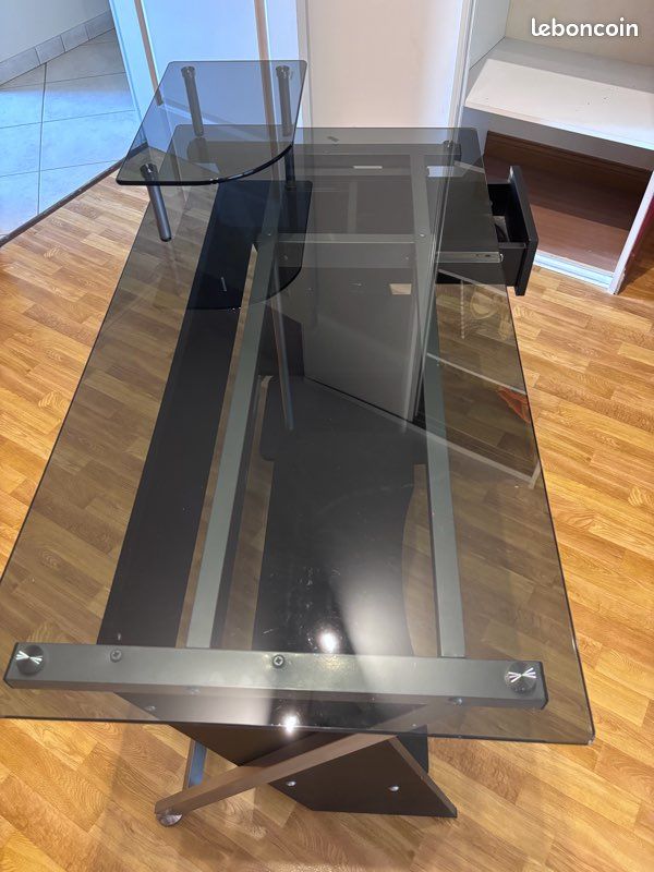 Bureau (image 3)