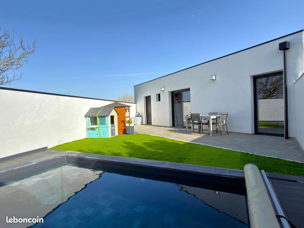 Maison 4 pièces 103 m² · à Dompierre-sur-Mer · 103 m² · 487 600 €