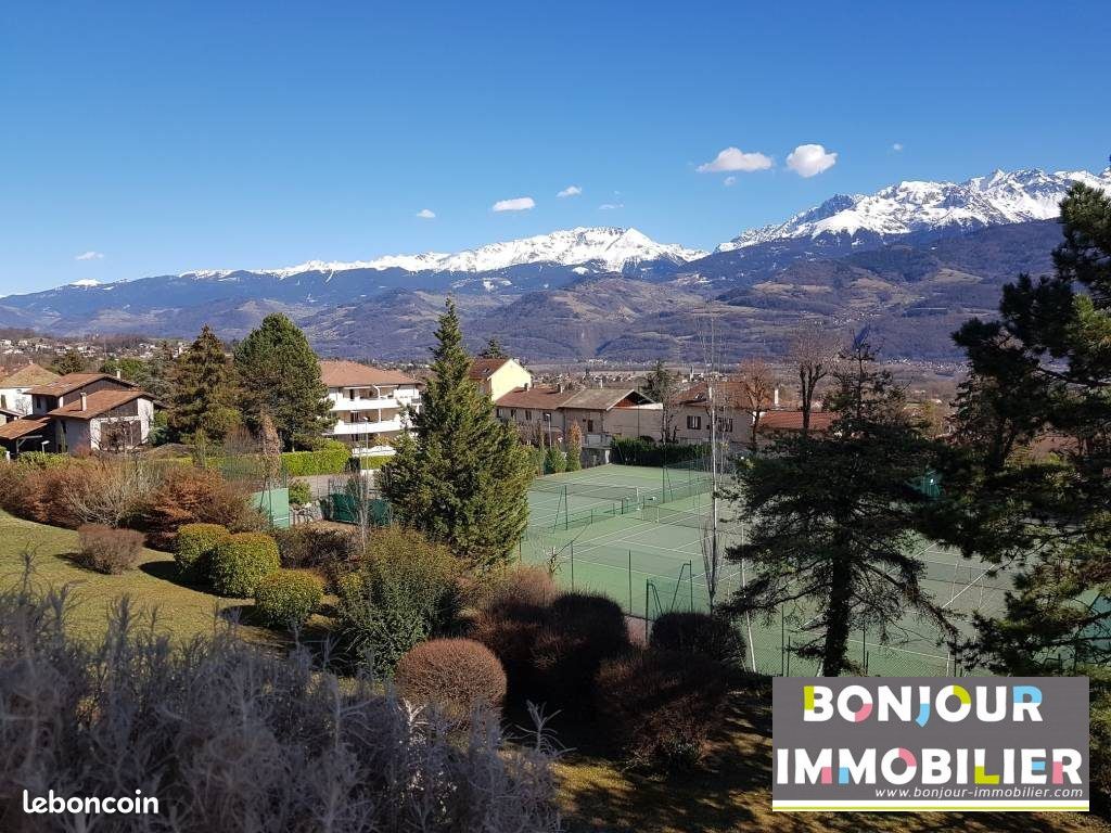 Appartement 5 pièces 124 m² · à Saint-Ismier · 124 m² · 1 260 €/mois
