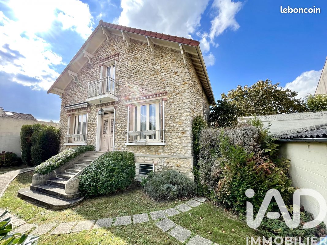 Maison 5 pièces 87 m² · à Moissy-Cramayel · 87 m² · 280 000 €