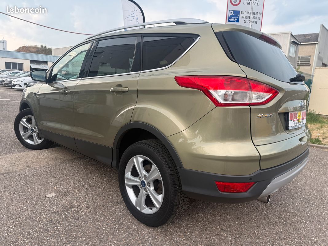 FORD Kuga 1.6 EcoBoost 150ch Stop&Start Business Nav BVM6 1ére MAIN (image 2)