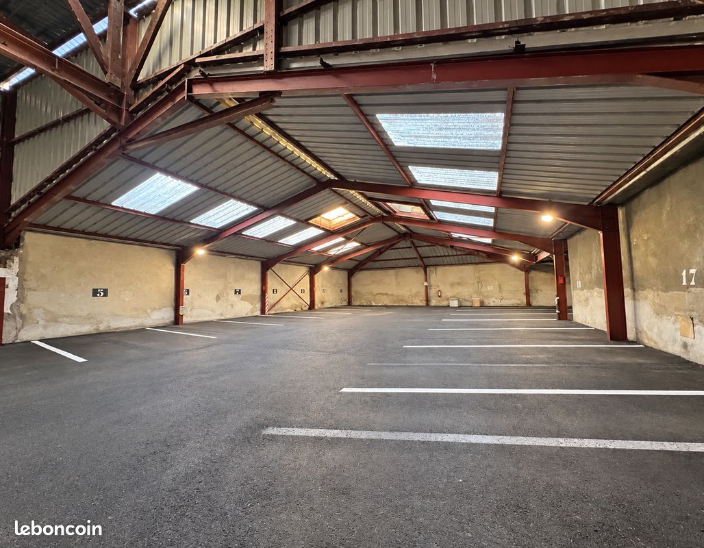 Parking 12 m² · à Reims · 12 m² · 72 €/mois
