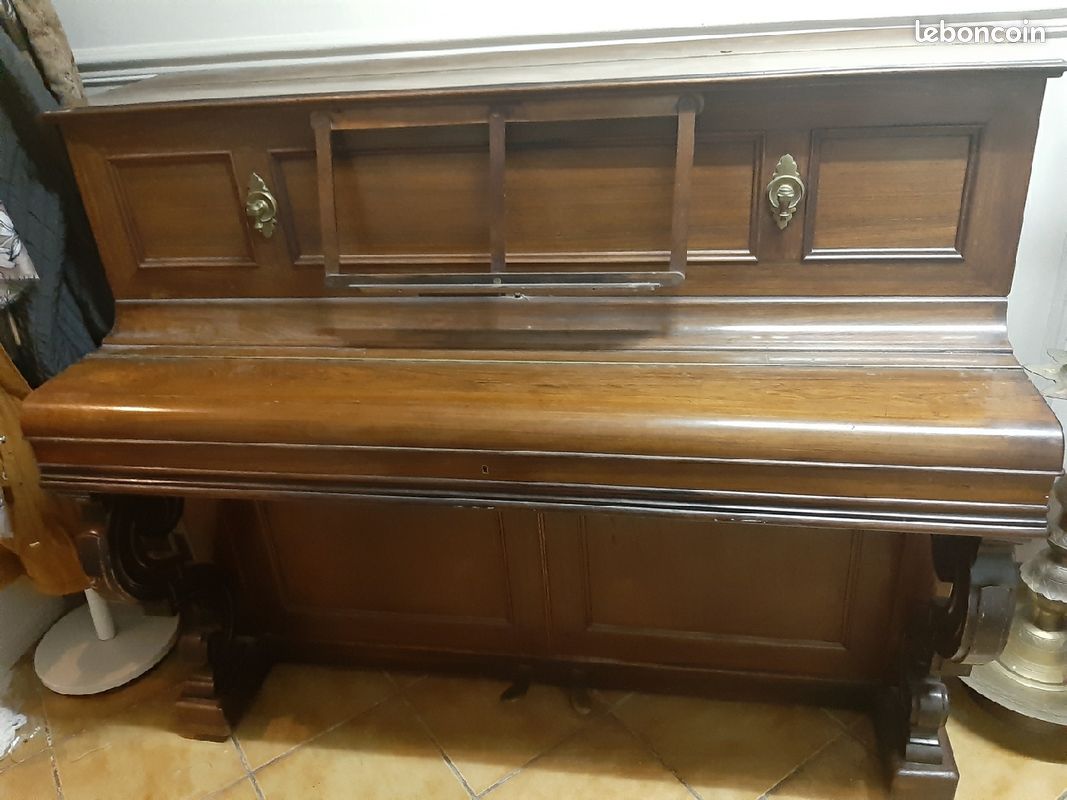 Piano (image 5)