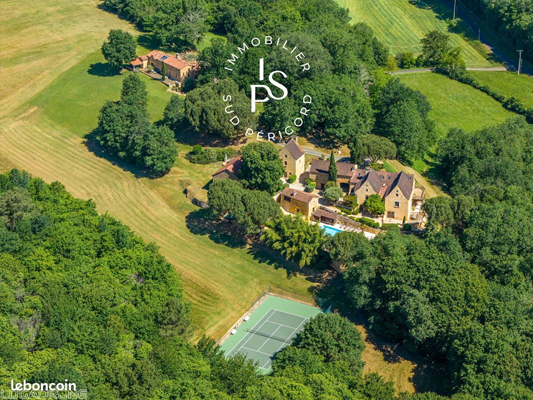 Maison 23 pièces 596 m² · à Cuzorn · 596 m² · 2 100 000 €