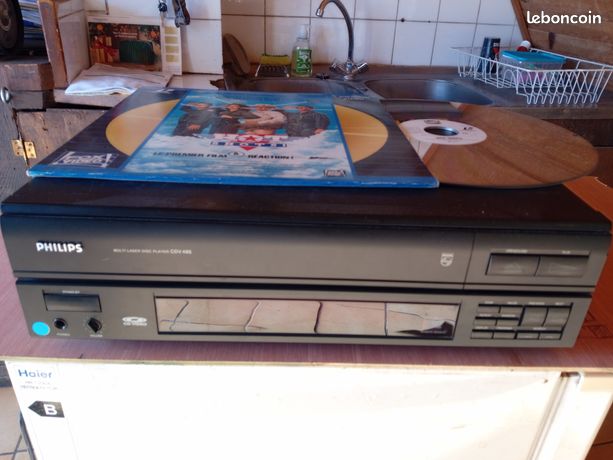LASERDISC PIONEER CLD s310f + 15 Films + 2 concert EUR 29,00 - FR