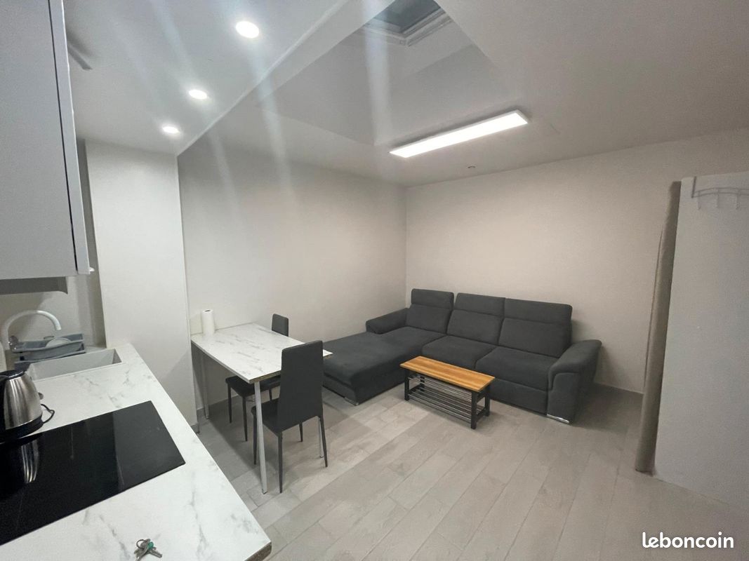 Appartement 1 pièce 35 m² · à Gentilly · 35 m² · 900 €