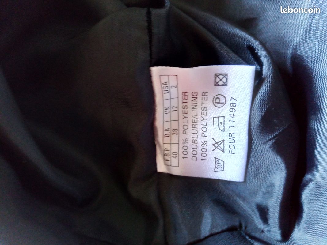 Robe fluide longue doublée fendue sur un coté de marque 3 Suisses (image 5)