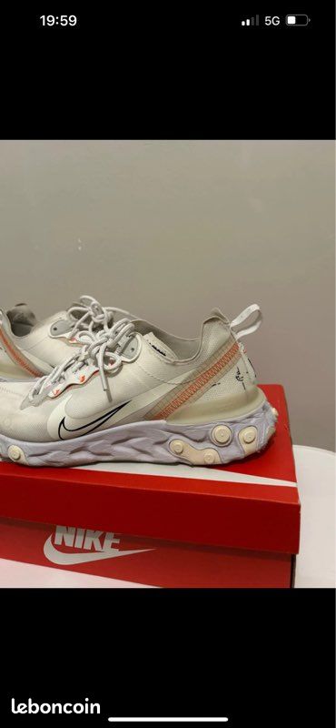 Nike React Element 55 beige blanc orange noir très bon état taille