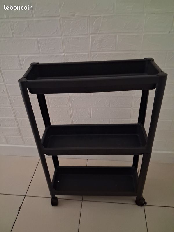 Lot de 2 meubles plastique a roulette (image 2)