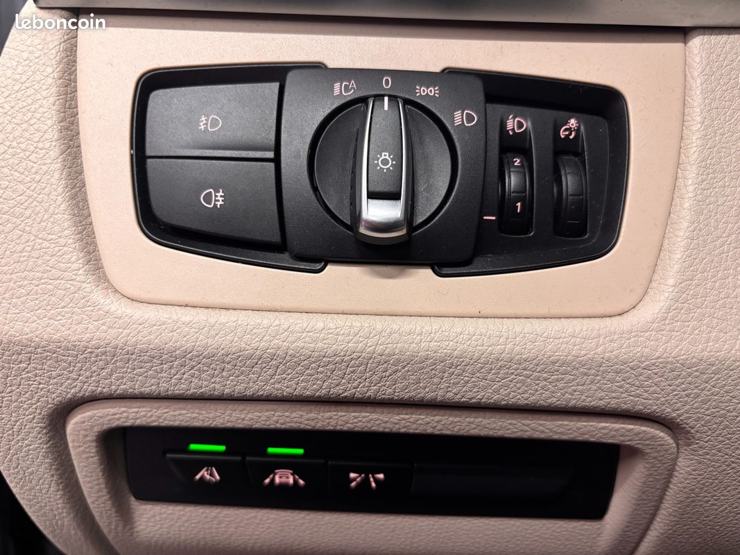 BMW SERIE 3 F30 LCI2 340i xDrive 326 ch BVA8 Sport Ultimate (image 24)