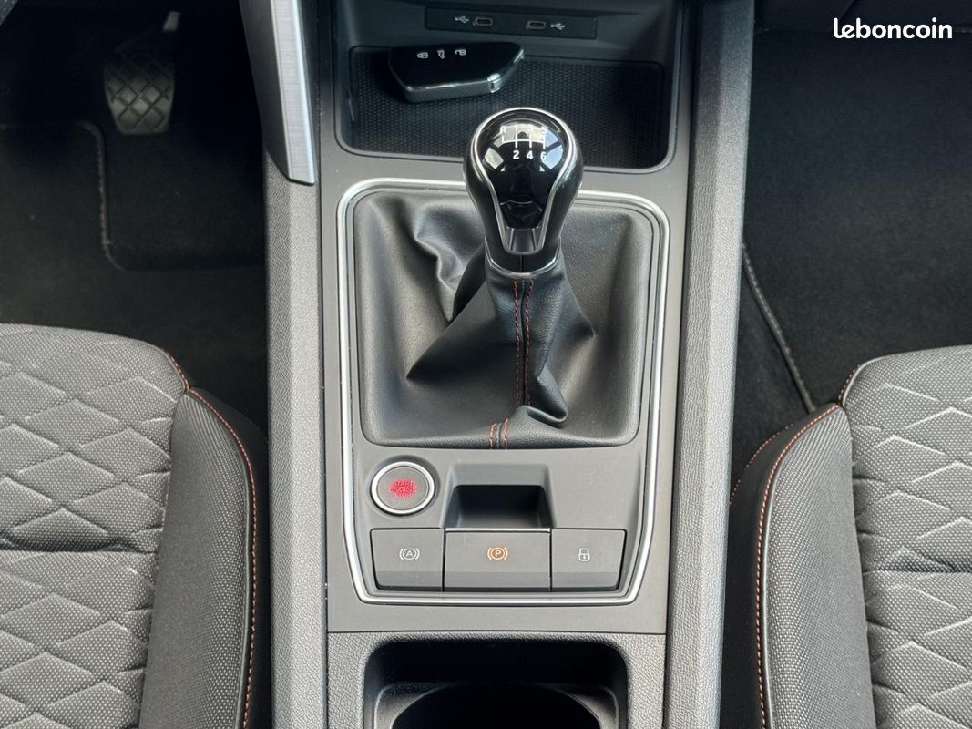 SEAT LEON FR 1.5 TSI 150ch Carplay Camera Acc Lane Assist Siege et Volant Chauffant (image 14)