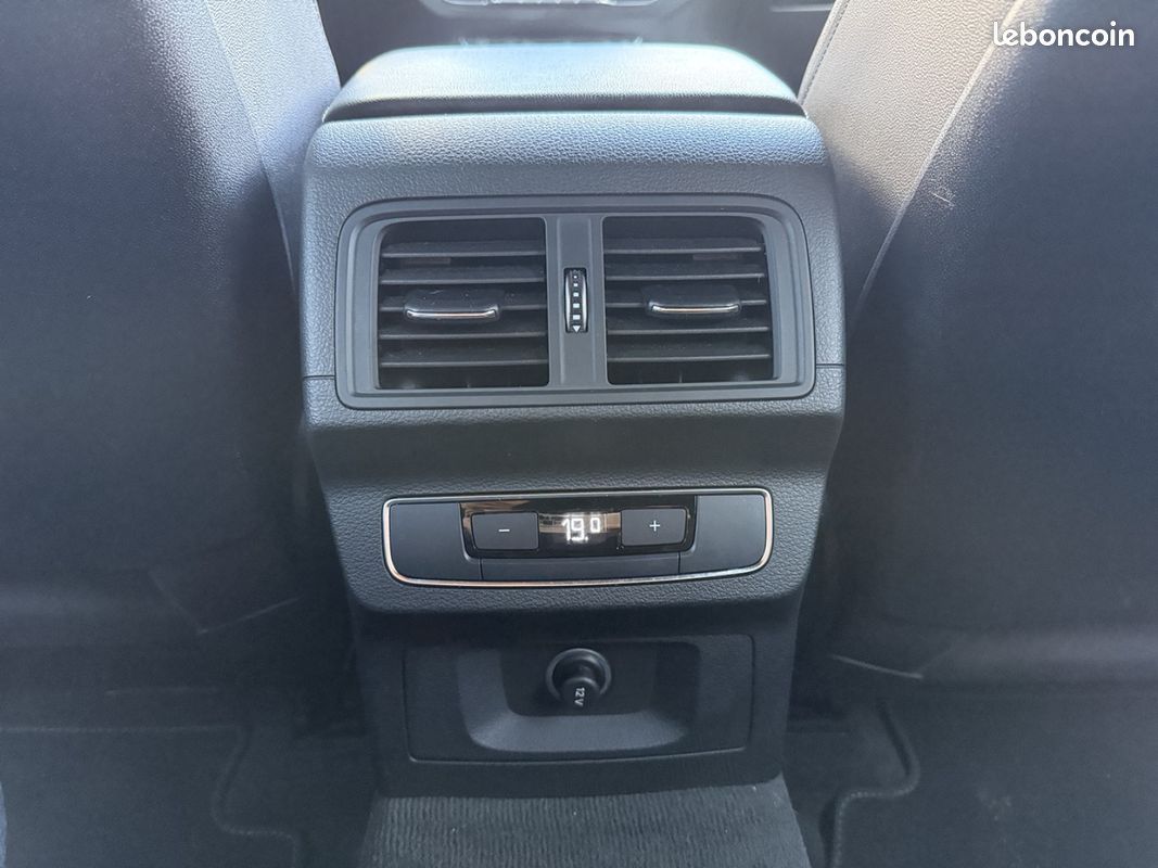 AUDI Q5 55 TFSI e 367 S tronic 7 Quattro S line (image 19)