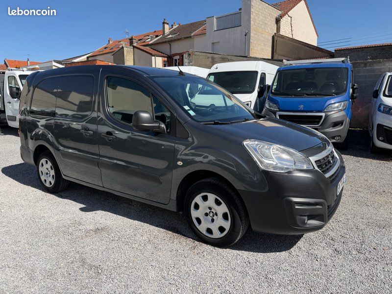 7075 HT Peugeot Partner 1.6 Blue HDi 120cv (image 2)