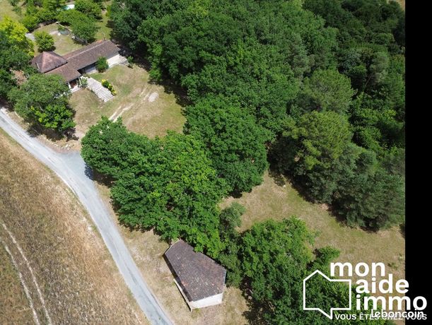 Propriété 8 pièces 240 m²