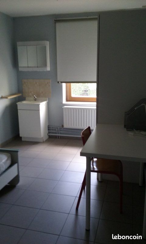 Appartement 1 pièce 50 m² · à Villeneuve-d'Ascq · 50 m² · 420 €