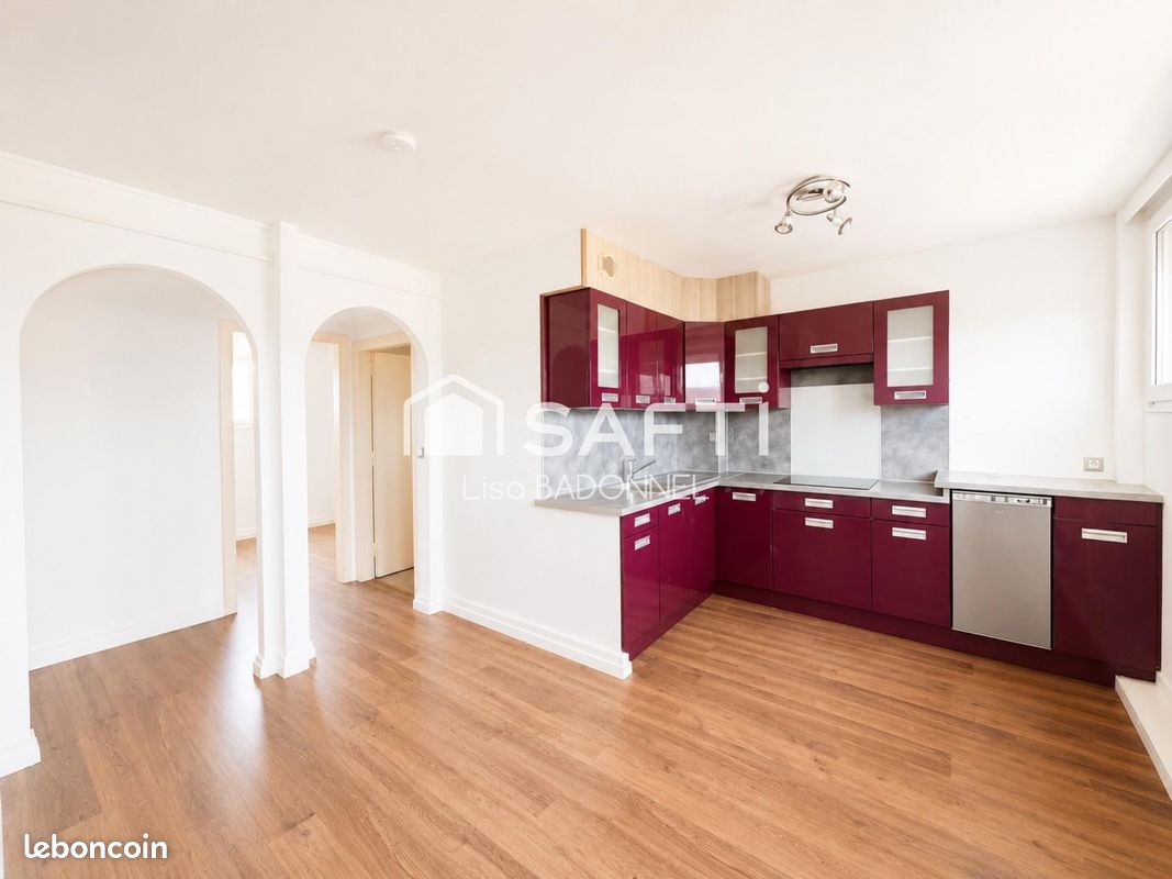 Appartement 3 pièces 49 m² · à Saint-Dié-des-Vosges · 49 m² · 66 000 €