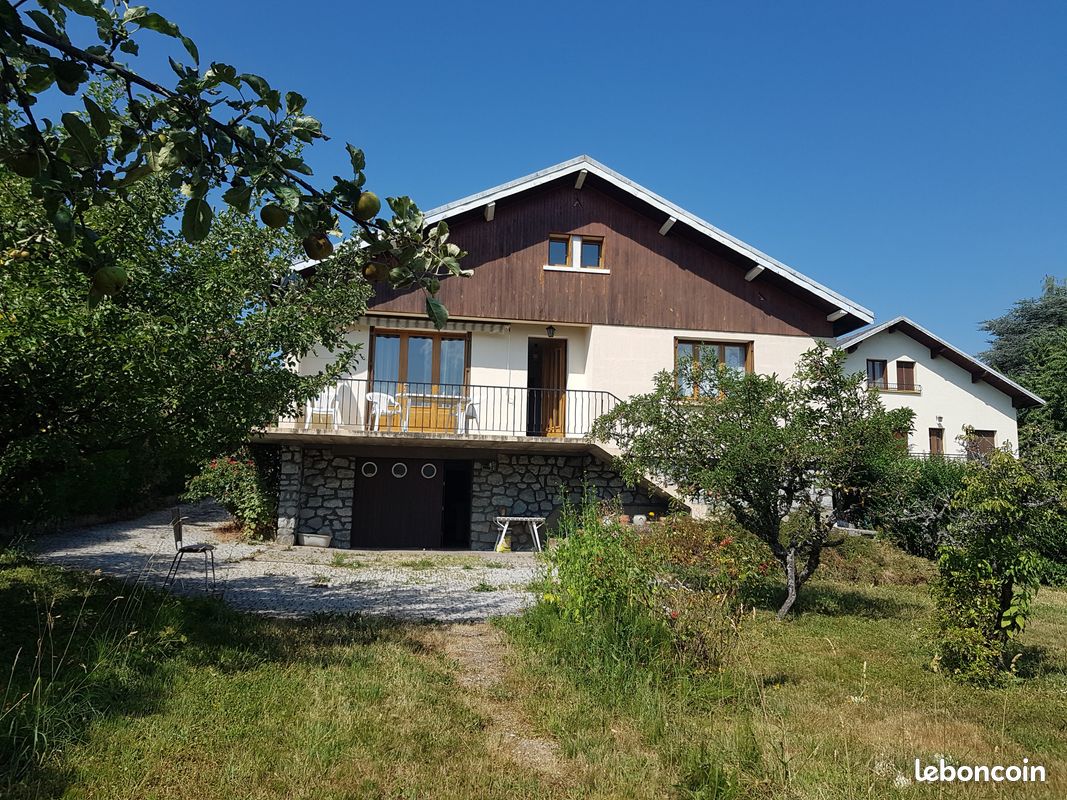 Maison 6 pièces 96 m² · à La Mure · 95,6 m² · 250 000 €