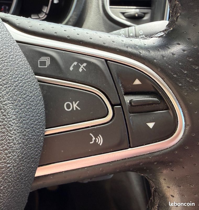 RENAULT GRAND SCENIC 1.7 BLUEDCI 150CH INITIALE PARIS- CUIR - ATTELAGE-GARANTIe (image 21)