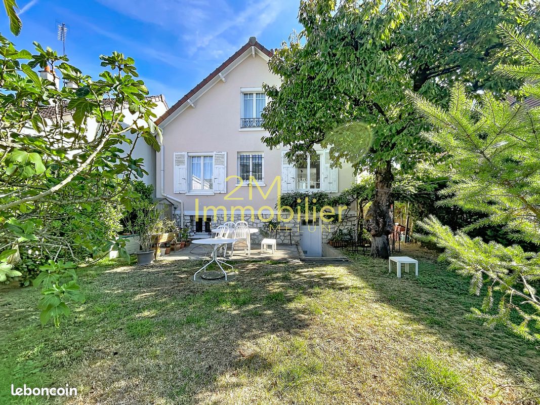 Maison 6 pièces 98 m² · à La Rochette · 98 m² · 338 000 €
