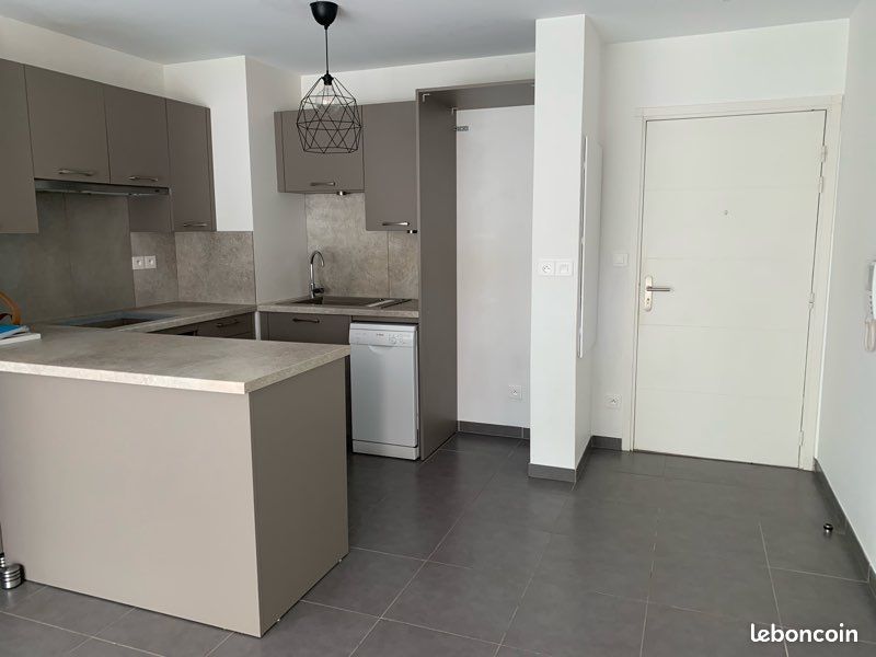 Appartement 2 pièces 50 m² · à Bandol · 50 m² · 900 €
