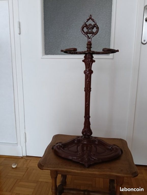 Porte parapluie fonte (image 1)
