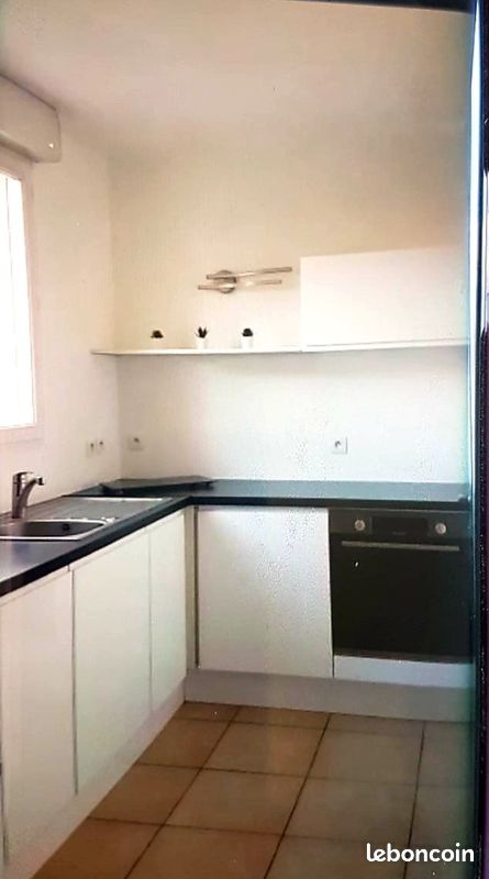 Appartement 2 pièces 45 m² · aux Angles · 45 m² · 685 €/mois