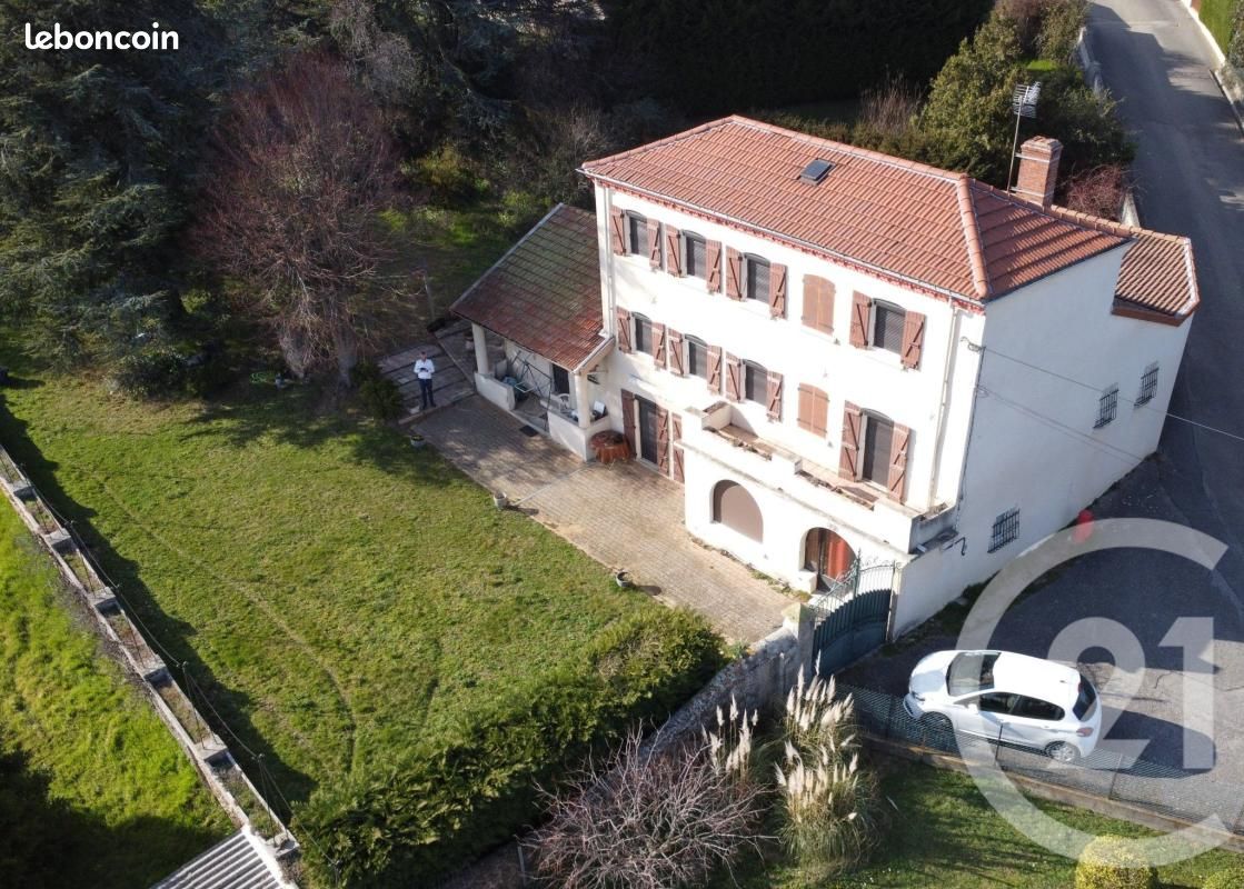 Maison 7 pièces 190 m² · à Davézieux · 190 m² · 320 000 €