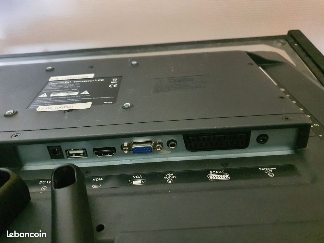 TV ESSENTIELB Luméo 21.5" SD - 54 cm LCD (image 4)