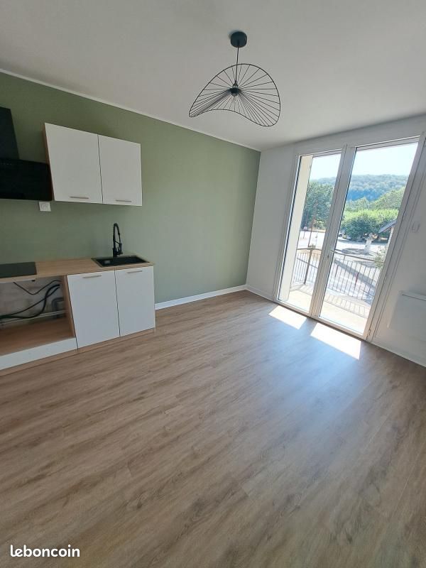 Appartement 3 pièces 35 m² · à Hauteroche · 35 m² · 425 €/mois