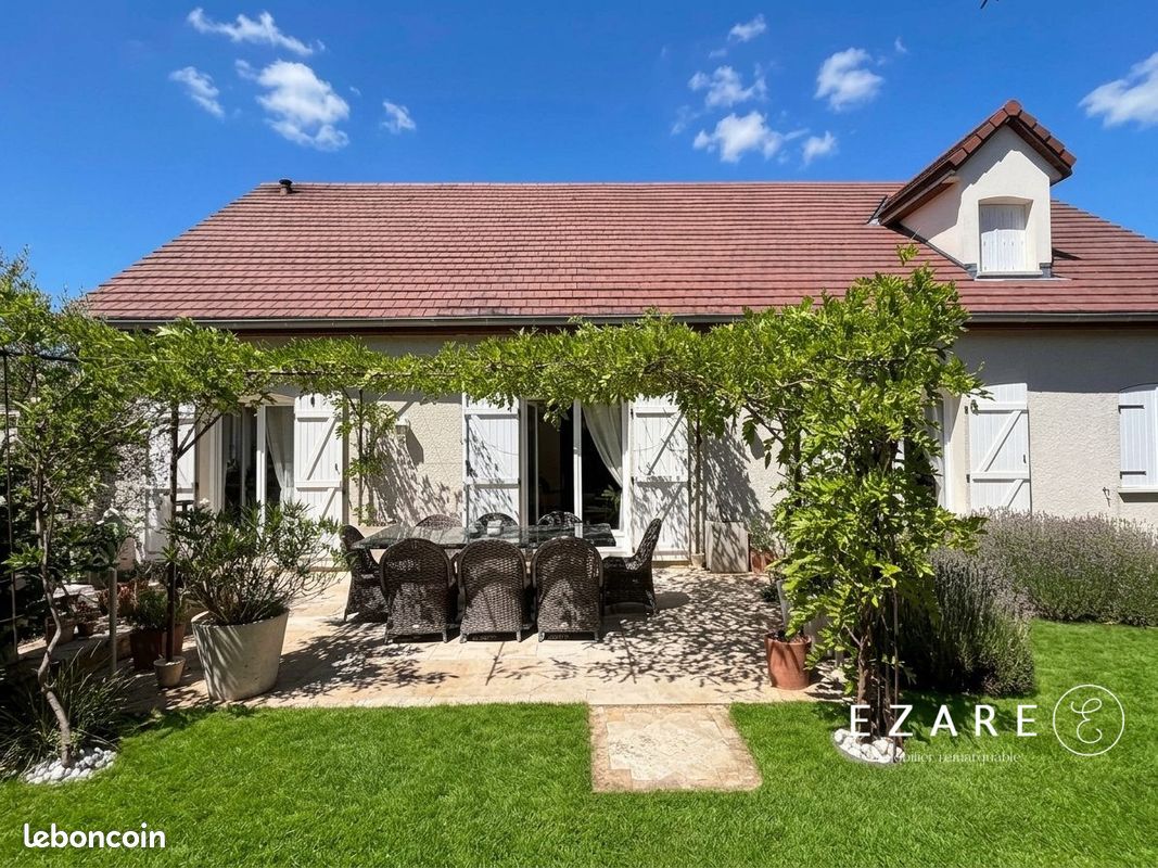 Maison 7 pièces 166 m² · à Dijon · 166 m² · 485 000 €