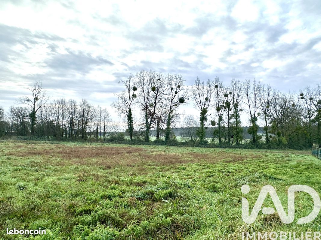 Terrain 1836 m² · à Ploërmel · 1 836 m² · 67 000 €