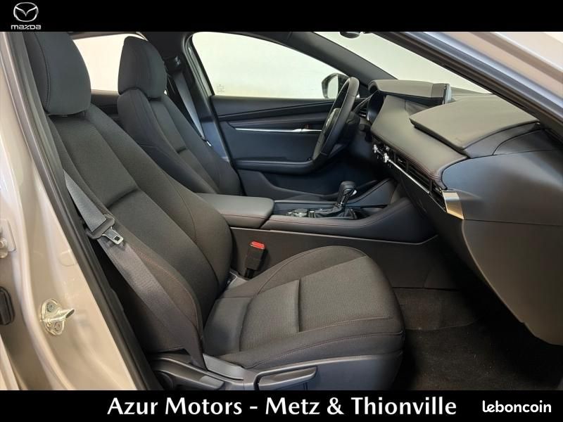 Mazda Mazda 3 2.0 e-SKYACTIV-X M-Hybrid 186ch Homura Pack Aéro BVA (image 16)
