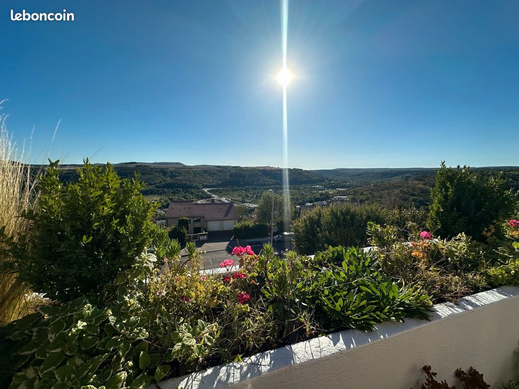 Appartement 5 pièces 100 m² · à Talant · 100 m² · 219 000 €