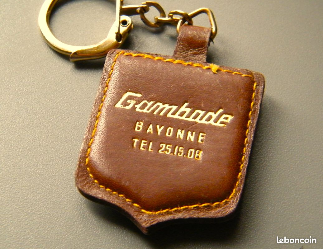 PORTE-CLES ANCIEN / OLD KEY RING - FRANCE / PARIS - TOUR EIFFEL (03