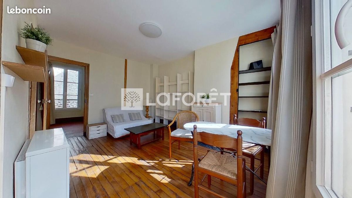Appartement 2 pièces 35 m² · à Paris · 35 m² · 1 045 €