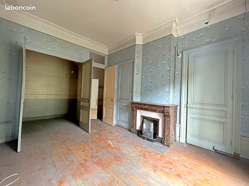 Appartement 3 pièces 61 m² · à Saint-Étienne · 61 m² · 55 000 €