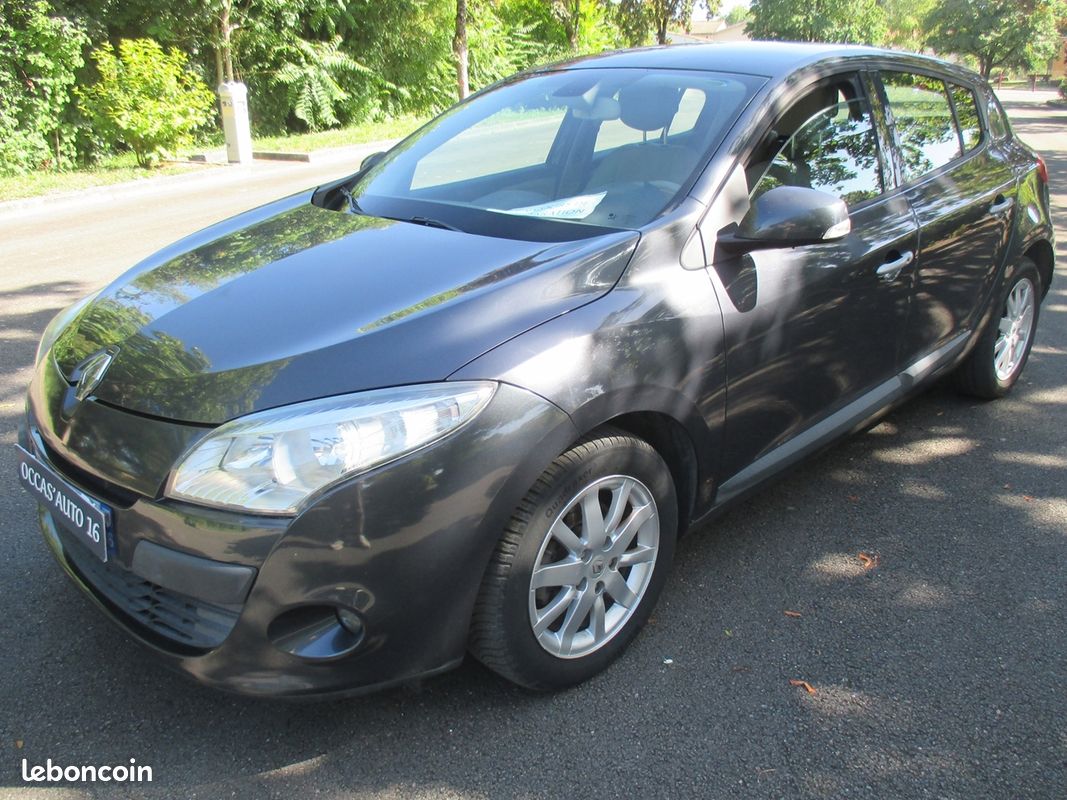 Renault MEGANE III 1.5 DCI 105CH PRIVILEGE ECO² (image 5)
