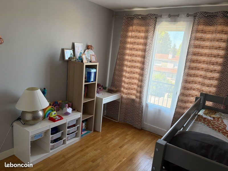 Appartement 3 pièces 73 m² · à Troyes · 73 m² · 135 000 €
