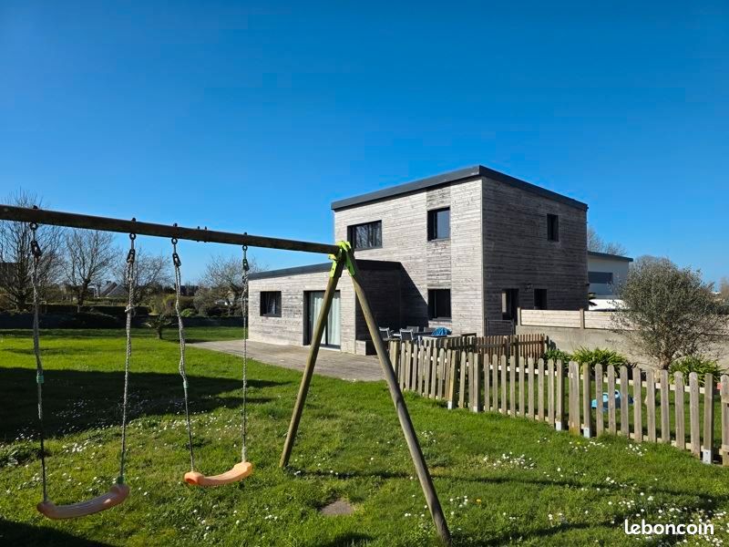 Maison 6 pièces 109 m² · à Ploudalmézeau · 109 m² · 334 336 €