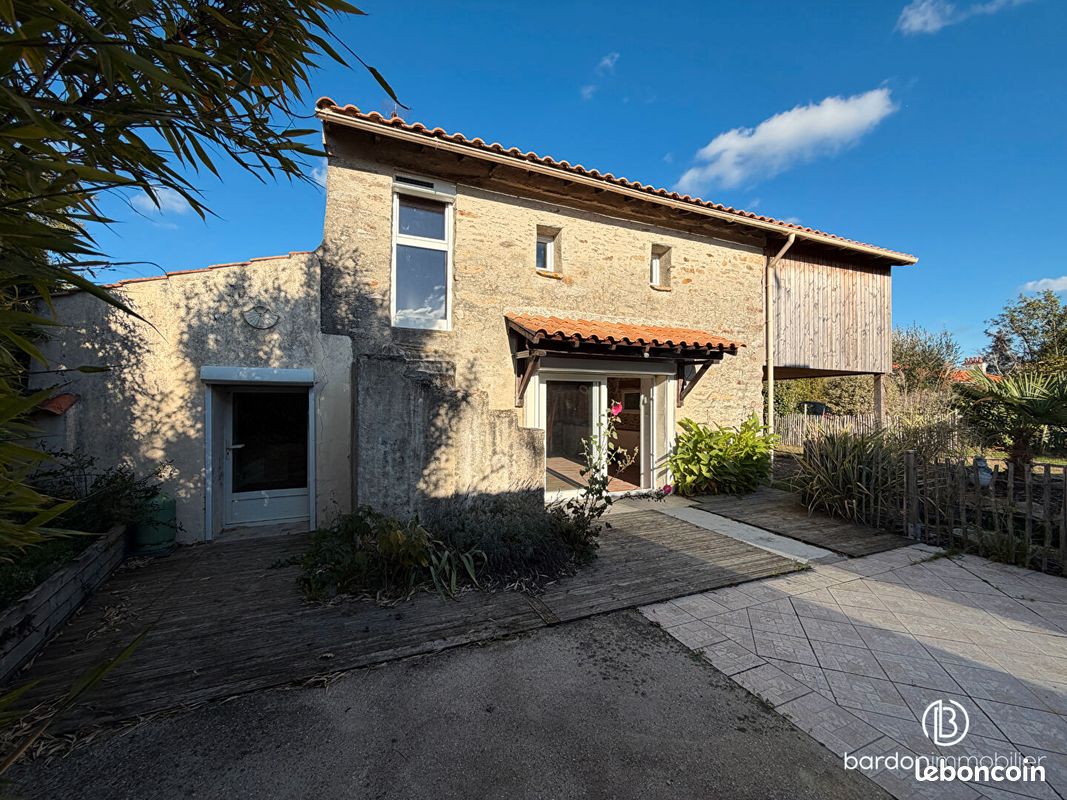 Maison 6 pièces 97 m² · à La Garnache · 97 m² · 219 900 €