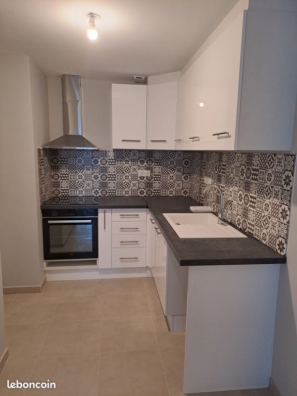 Maison 4 pièces 100 m² · à Saint-Laurent-de-Céris · 100 m² · 98 000 €