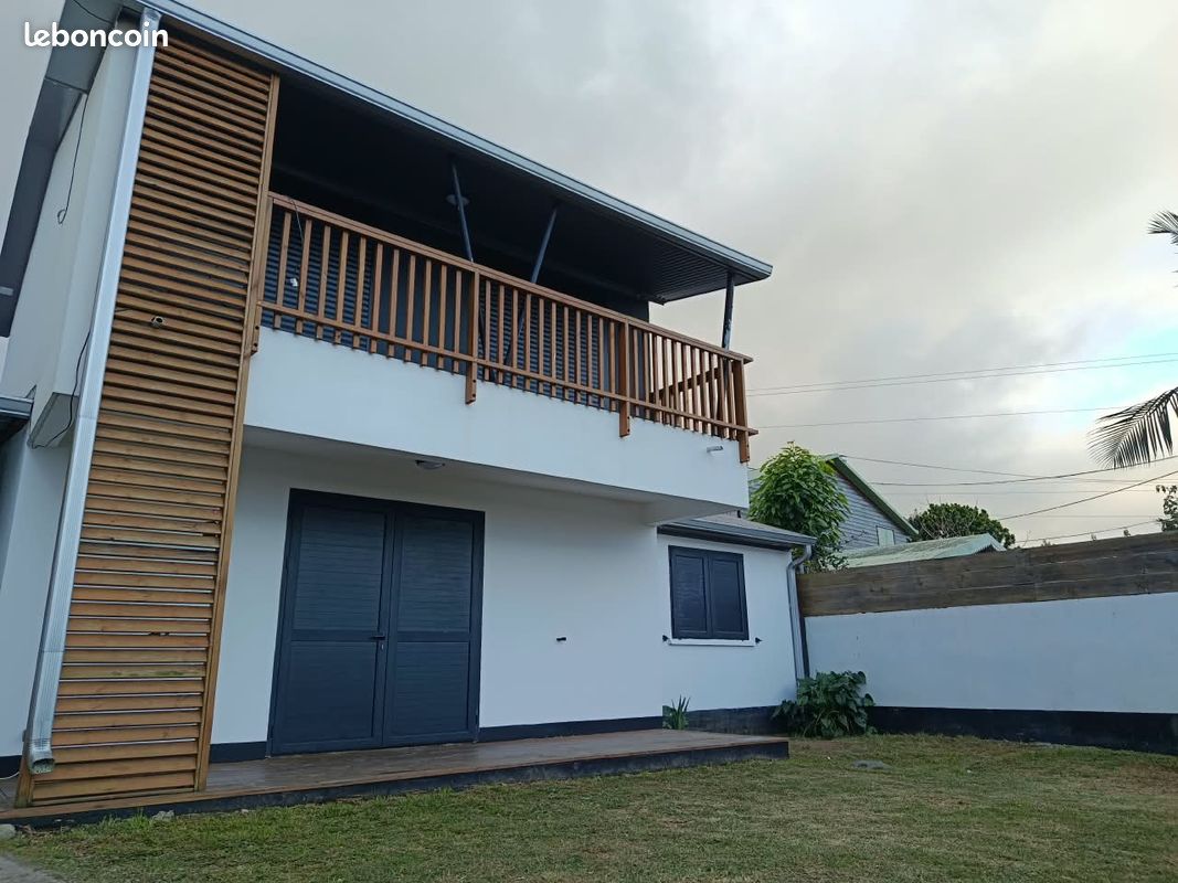 Maison 4 pièces 96 m² · au Tampon · 96 m² · 1 000 €/mois