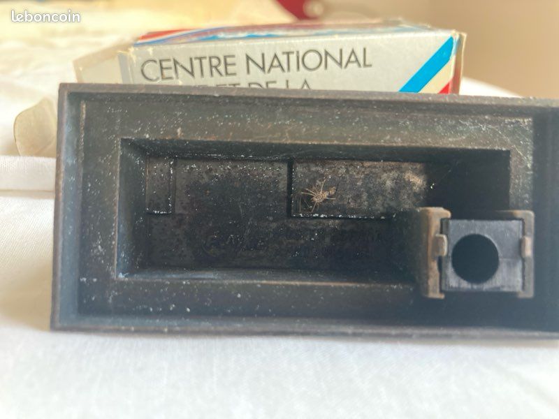 ANCIEN TAILLE CRAYON boite METAL TOLE LITHOGRAPHIé circa 1900 Pencil