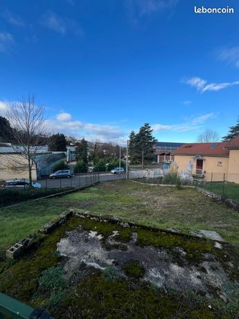 Très beau terrain de 274 m2