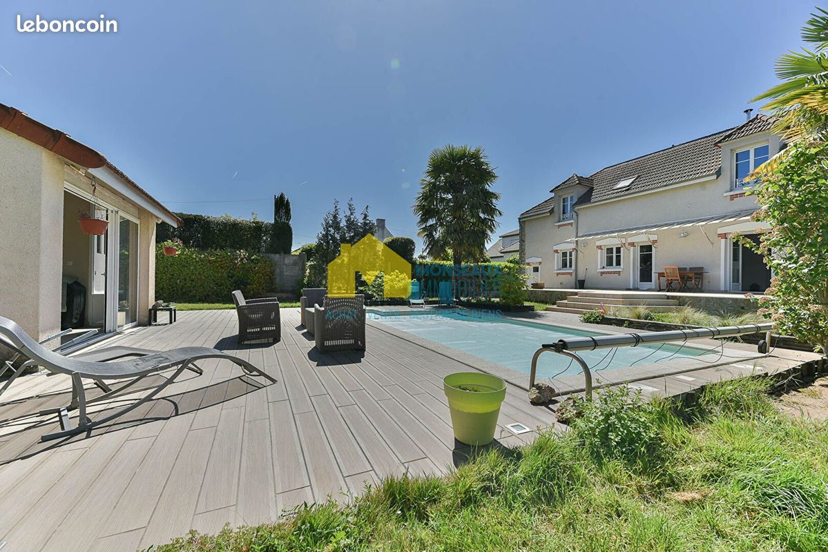 Maison 10 pièces 253 m² · à Villemoisson-sur-Orge · 253 m² · 749 000 €